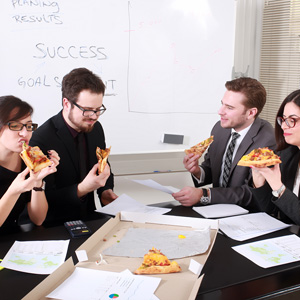 How lunch can build social capital in your project team
